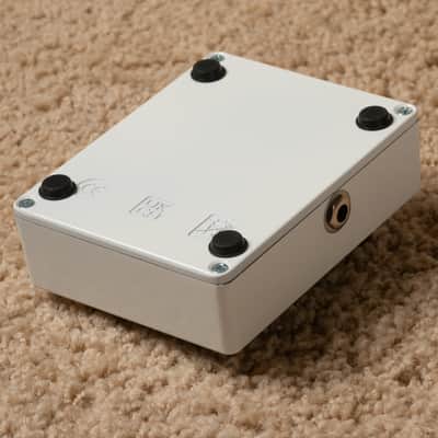 Electro-Harmonix Big Muff Pi with Tone Wicker image 4