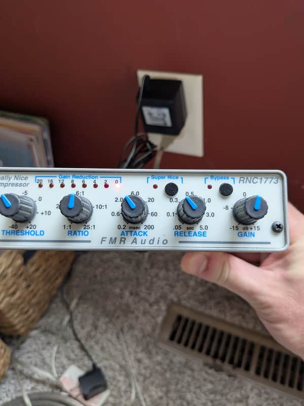 FMR Audio Really Nice Compressor RNC 1773 2000s - White