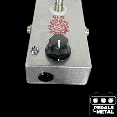 Analog man Bad Bob with buffer plain red letters with box/swag  - Metal - X15804 image 5