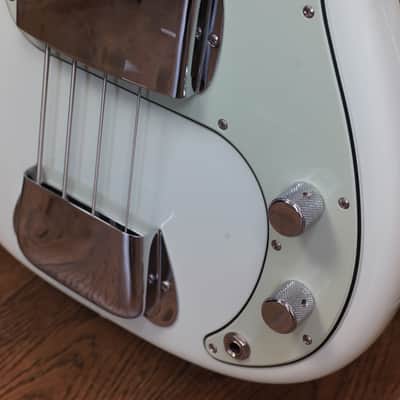 Fender American Vintage '63 Precision Bass 2013 Olympic White image 4