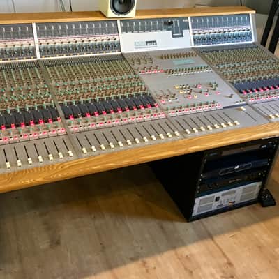 Audient ASP8024 high resolution analog mixing console image 5