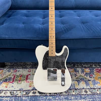 Used Fender Player Series Telecaster white w/case image 1