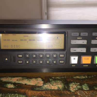 Marantz PMD 331/U1B Professional CD Player (Hard to find) image 5