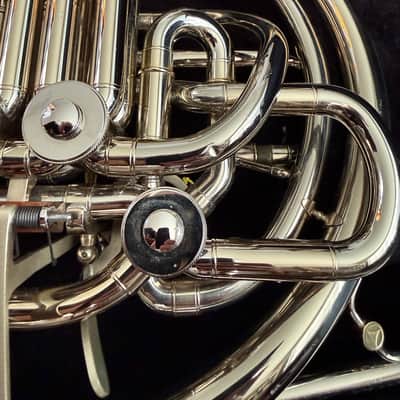 Holton H379 Double French Horn image 6