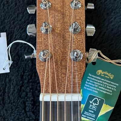 Martin  000Jr-10E Shawn Mendes  - Satin Spruce/Sapele w/Gig Bag 4lbs. 0.1oz. #2838025 image 13