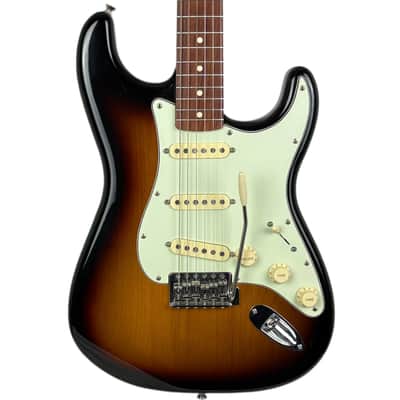 Fender Vintera 60s Stratocaster 2019 - Sunburst image 1