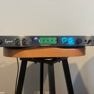 Lynx Aurora (n) 32-Channel AD/DA Converter with Pro Tools HD Interface 2010s - Blue/Black image 2