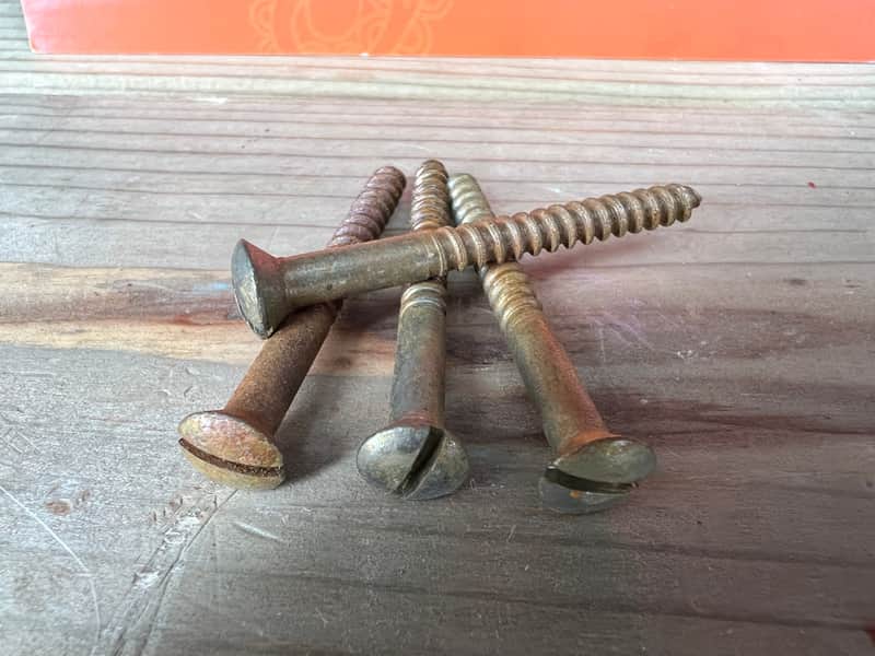 Real Life Relics Fender® Sized Replacement Aged Nickel Slotted Neck Plate Screws Set of 4    [Y7] image 1