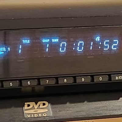 Panasonic Panasonic DVD-CV51  5-disc carousel DVD and CD changer. 2000 - Black image 2