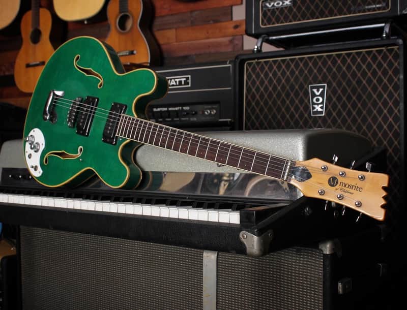 Mosrite Celebrity 1967 - Translucent Green image 1