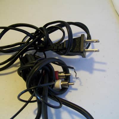 Mitsubishi LT-30 Turntable (Needs Service) image 14