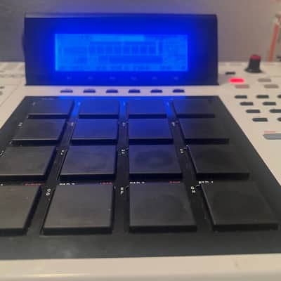 Akai MPC2500 SE special edition