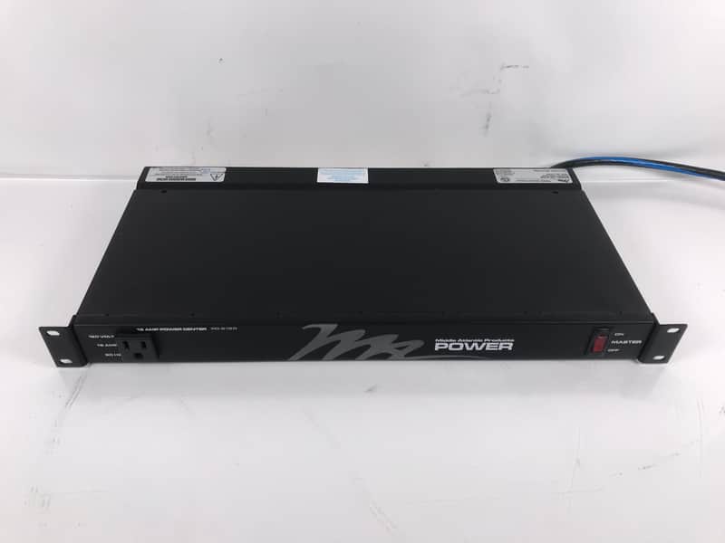 Middle Atlantic Products Rackmount Power Center 8-Outlet PD-915R image 1
