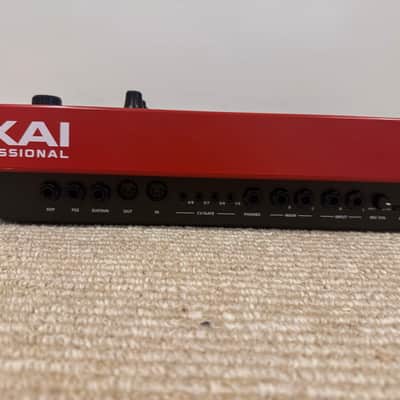 Akai MPC Key 37 2024 - Present With Portable Battery and Dock image 3