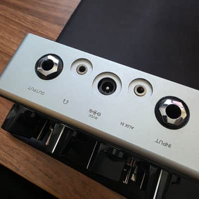 Darkglass Electronics Microtubes B7K Ultra V2 Bass Preamp 2019 - Present - Black image 2