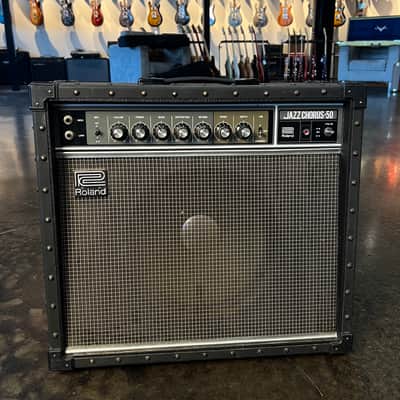 USED ROLAND JC-50 JAZZ CHORUS AMPLIFIER
