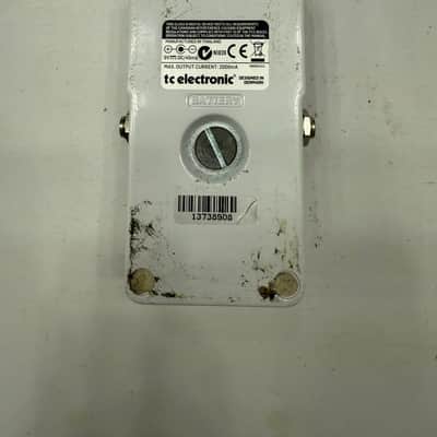 TC Electronic Polytune Poly Chromatic Tuner True Bypass Guitar Effect Pedal image 6
