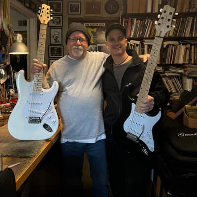 Grande Custom Guitars Grande Custom Guitar: Signed and Setup by Eddie Van Halen's luthier Paul 'Unk' Unkert 2024 - Satin White image 9
