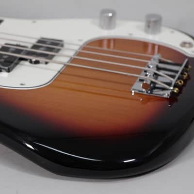 2022 Fender Player Series Precision Bass Sunburst Finish image 3