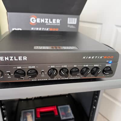 Genzler Amplification Kinetix 800-Watt Bass Amp & carry bag image 2