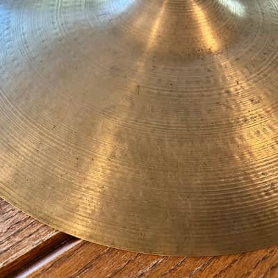 Vintage Zildjian 18" A Series Medium Thin Crash Cymbal 1982 - 2012 - Traditional image 4