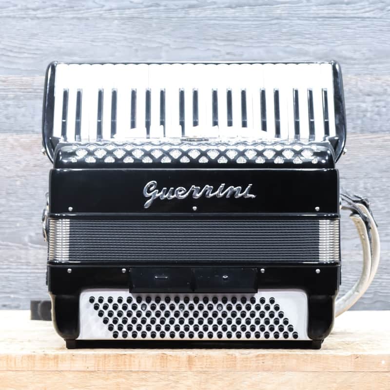 Guerrini Model 624 Black Piano Accordion 120-Bass 41-Key 5-Treble Switch w/Case image 1