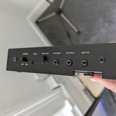 Roland D-05 Boutique Series Linear Synthesizer Sound Module 2015 - Present - Black image 7