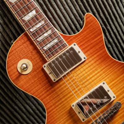 Gibson Les Paul Standard Premium Plus 2005 - Honeyburst image 4