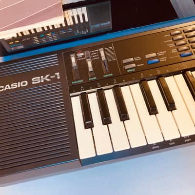 Casio SK-1 Vintage Sampler 8 Bit Lo-Fi image 3