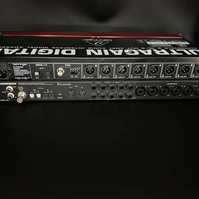 Focusrite 18|20 3rd gen + Behringer ADA8200 Combo image 2