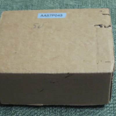 used MXR EMPTY Box and original Owner's Manual ONLY for Auto Q M120 pedal (NO pedal / NO other paperwork) late 1990s / early 2000s - BOX: brown cardboard // Owner's Manual: gloss quality paper image 5
