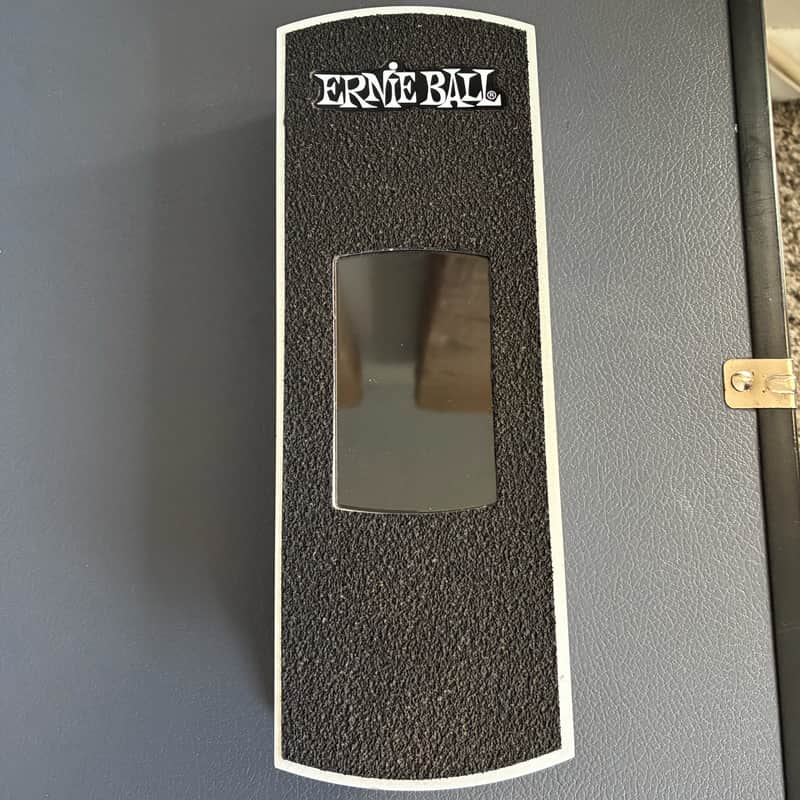 Ernie Ball VPJR Tuner