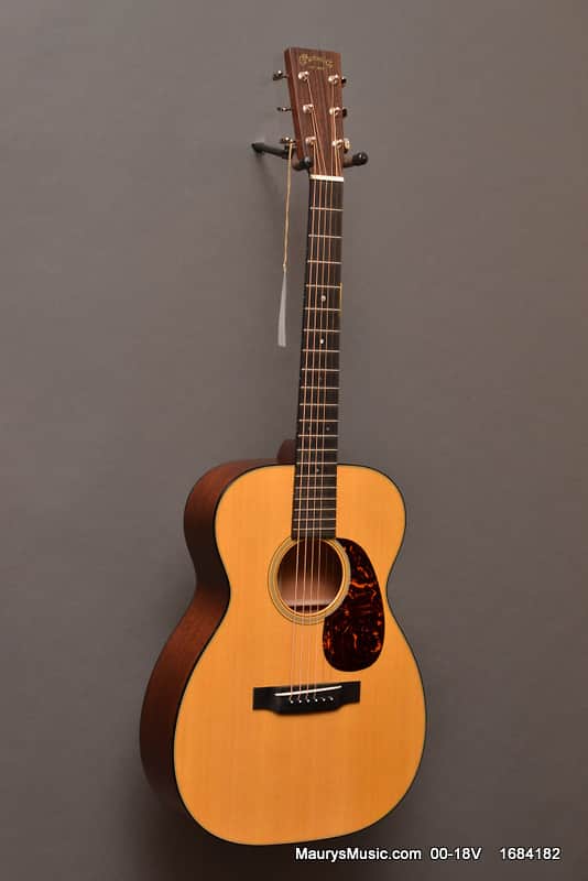 Martin 00-18V image 1