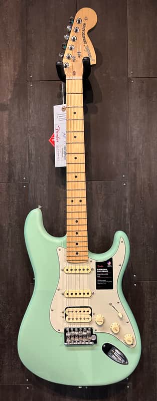 BRAND NEW 2023 Fender American Performer Stratocaster HSS Satin Surf Green w/ Gig Bag