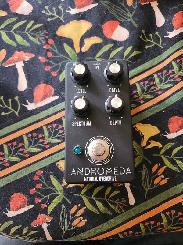 Aion FX Andromeda Natural Overdrive 2020 - Black with white Lettering image 1