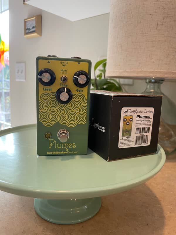 EarthQuaker Devices Plumes Small Signal Shredder
