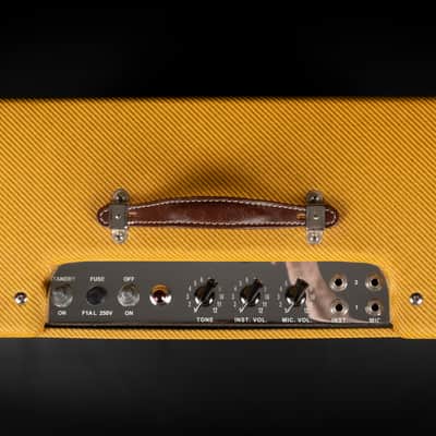 2020 Fender '57 Custom Deluxe - Lacquered Tweed | USA Handwired 5E3 12-Watt 1x12" Guitar Tube Combo Amp image 4