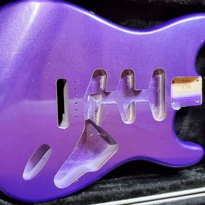 MJT VTS Stratocaster® style Body Deep Purple Nitro image 9