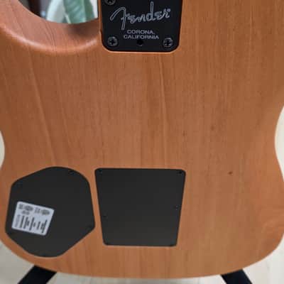 Fender American Acoustasonic Stratocaster 2020 BRAND NEW Sunburst Mahogany Body Spruce Top Semi-Hollow Body USA Fishman Piezo Noiseless Pickup Acoustic-Electric Guitar image 16