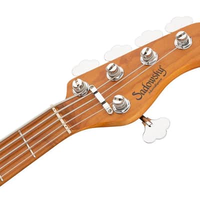 Sadowsky MetroExpress 5-String 24-Fret Modern Bass Roasted Maple Fingerboard 5-String Solid Olympic White image 8