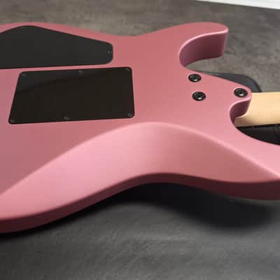 Jackson Dinky DK2 Pro Series RARE Burgundy Mist HH Floyd Rose USA Seymour Duncan Pickups NEW Gator Hard Case MINT CASE QUEEN MiM Super Strat Mexico Mexican Fender Factory image 16