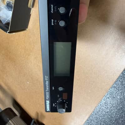Shure PSM 300 In Ear Wireless Twin Pack System Group G20 image 2
