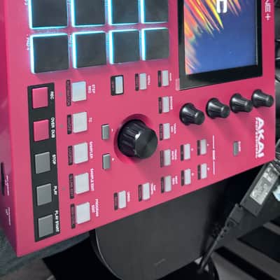Akai MPC One + Standalone MIDI Sequencer 2023 - Present - Red Bild 5