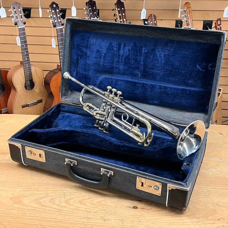 King Tempo Silver Trumpet w/Case image 1