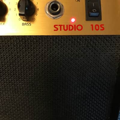 Epiphone Studio 105  19 watts guitar amplifier tube practice amp image 12