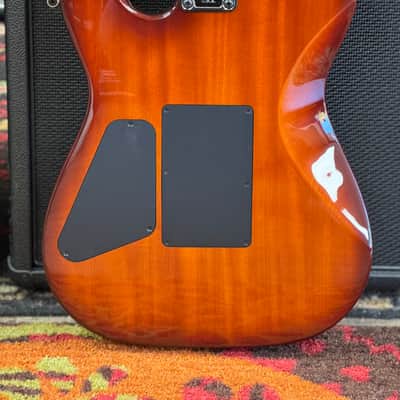 Charvel Custom Shop USA Style 2 Pointy - Tobacco Burst image 4
