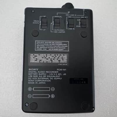 Sony PCM-M1 legendary professional-grade Digital Audio Tape (DAT) recorder 2000 - Excellent image 10
