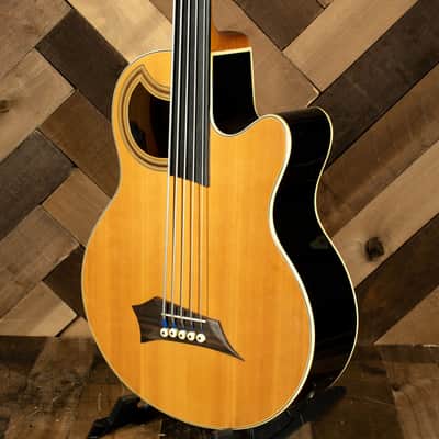 Warwick 2013 Rockbass Alien Standard Fretless 5 String Bass Guitar - Used image 6