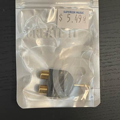 Radio Shack Gold plated Audio Y Adapter - New image 1
