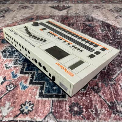 1986 Roland TR707 Rhythm Composer Vintage MIJ Made In Japan Drum Machine W/ Original Box! image 5